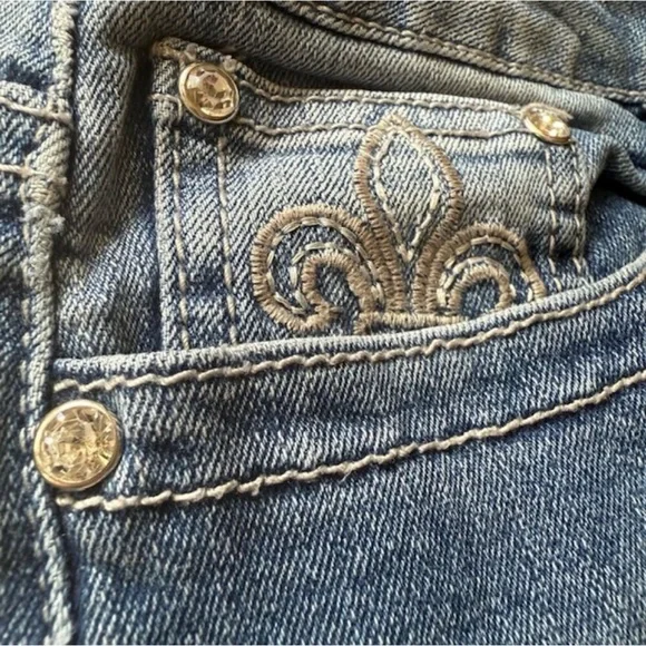 โจ EARL JEAN Rhinestone Fleur-de-Lis Slim Boot Jeans โ Womenโs 14 โจ - Picture 4 of 14